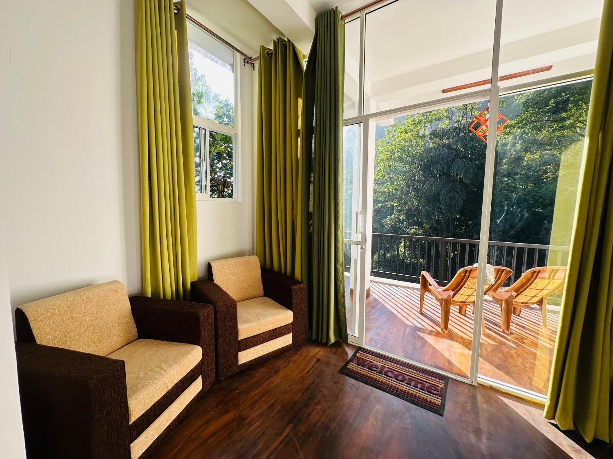 River Splendour Home Stay เอลลา ภายนอก รูปภาพ